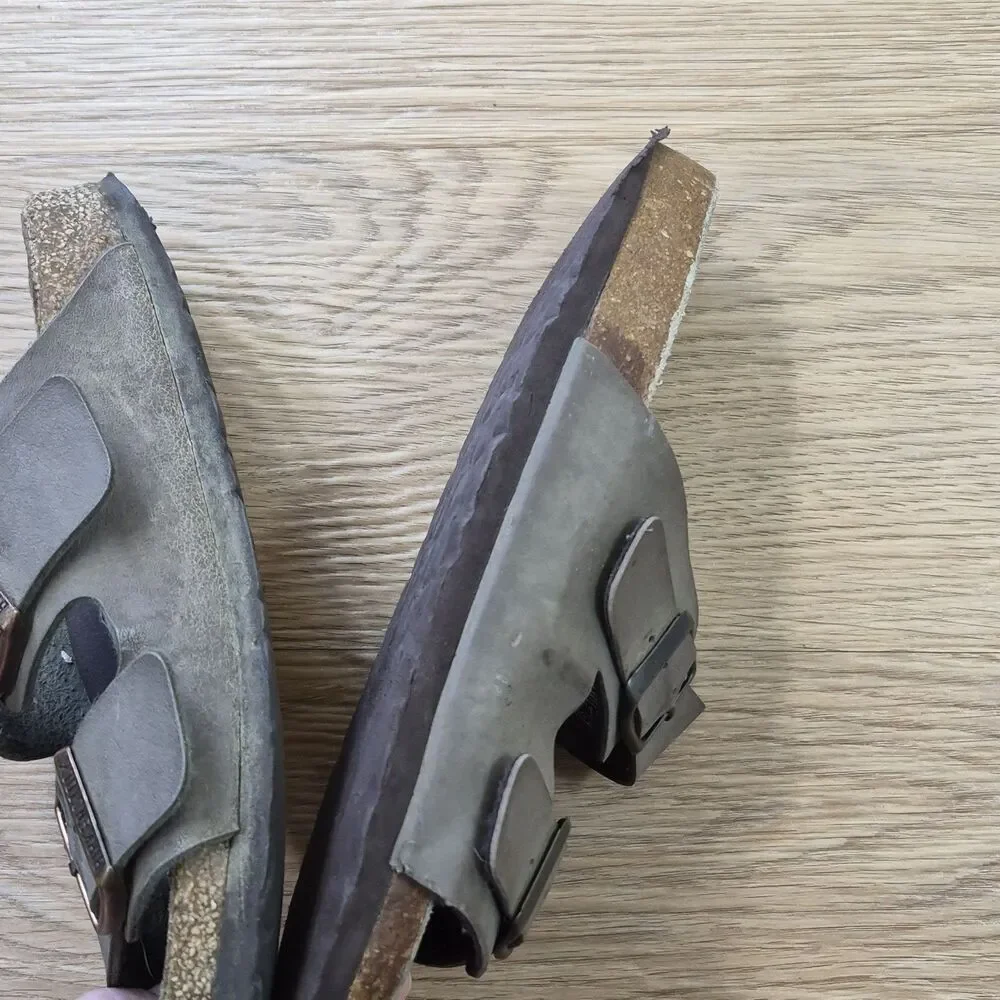 Birkenstock Sandals Slides Shoes Adult 8.5 M Soft Leather Foot Bed Grey Strap